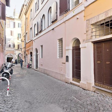 Studio Vicolo De Renzi Trastevere Rome Exterior photo